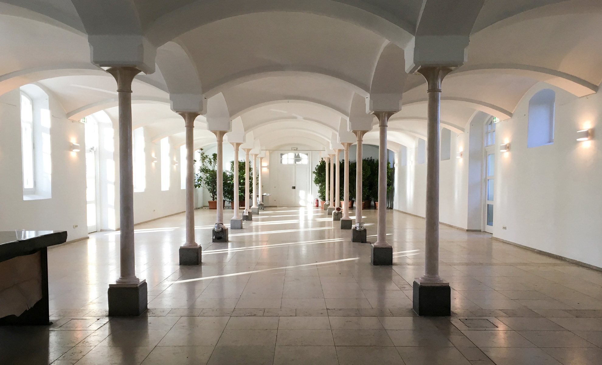 Yearning, Marstall Berg, Saal