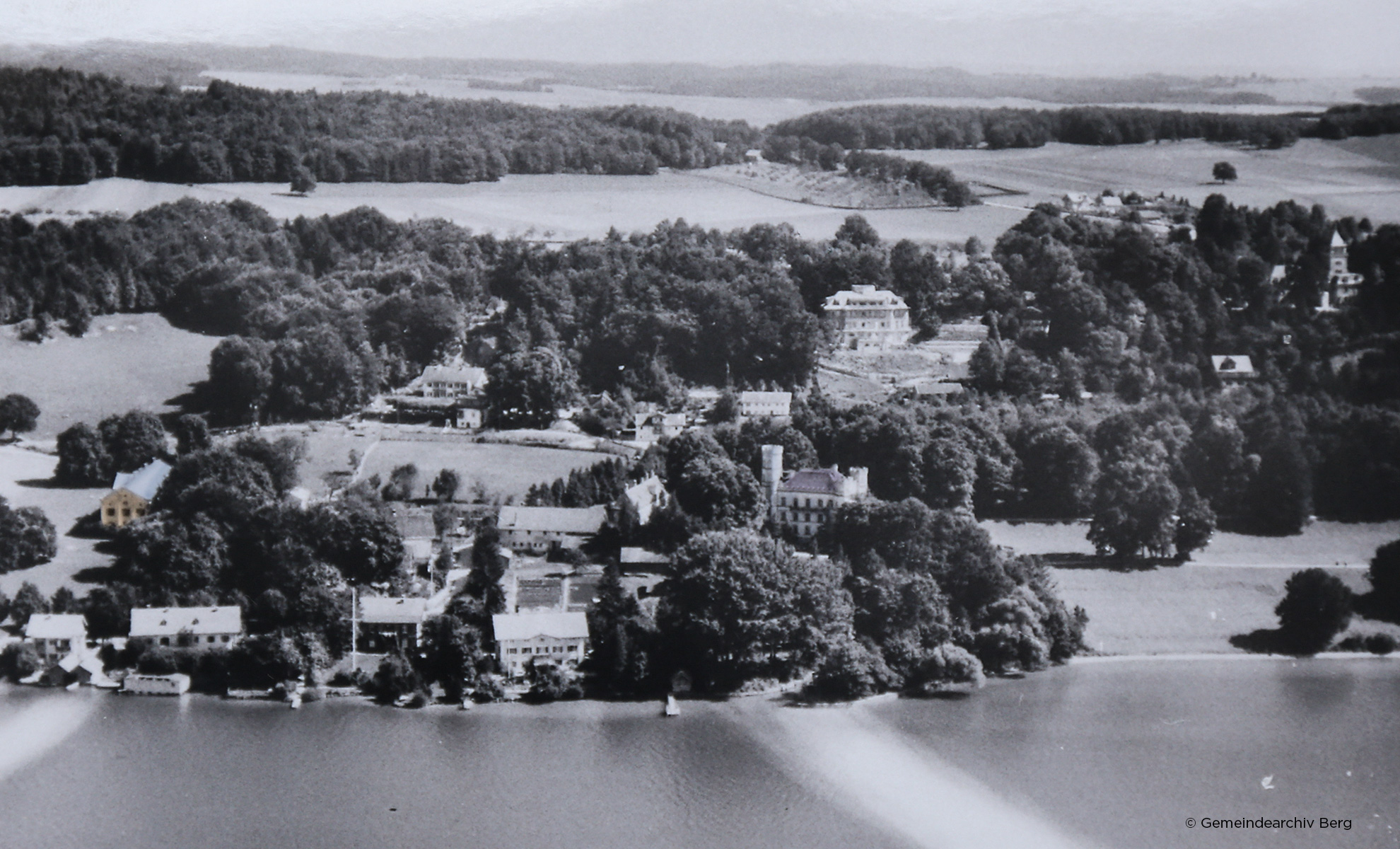 Yearning, Marstall in Berg, historische Aufnahme, Gemeindearchiv